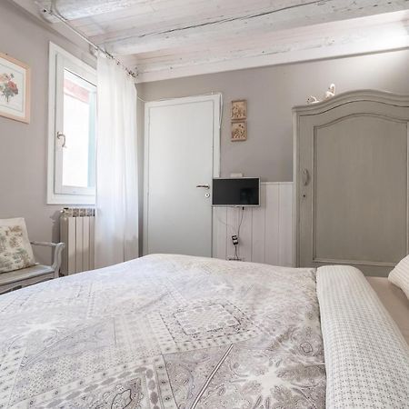 Ca Falier Piccolo - Little Sweet Studio In 10-12 Minutes From Bus&Train Station Apartment Venice Exterior photo