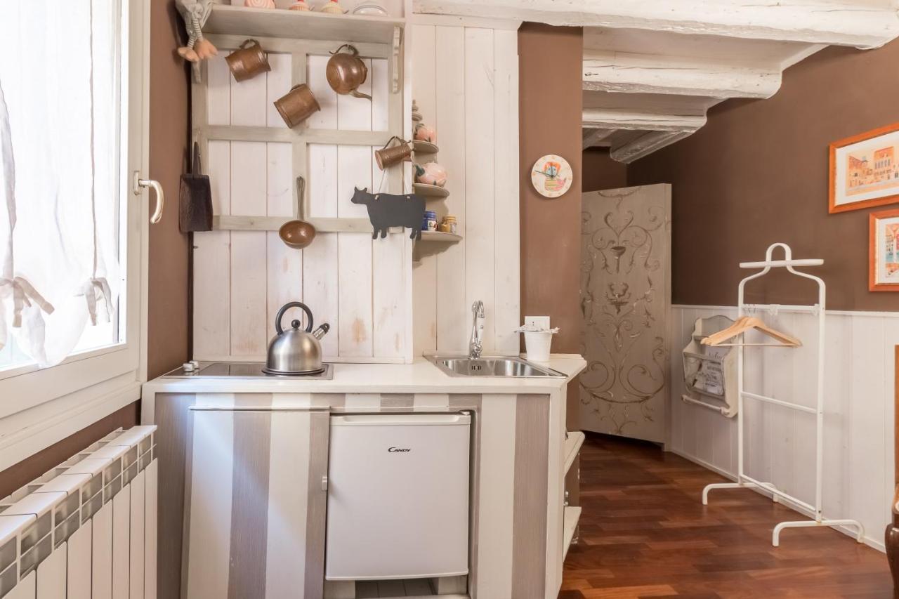 Ca Falier Piccolo - Little Sweet Studio In 10-12 Minutes From Bus&Train Station Apartment Venice Exterior photo