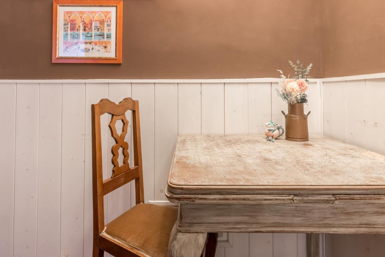 Ca Falier Piccolo - Little Sweet Studio In 10-12 Minutes From Bus&Train Station Apartment Venice Exterior photo